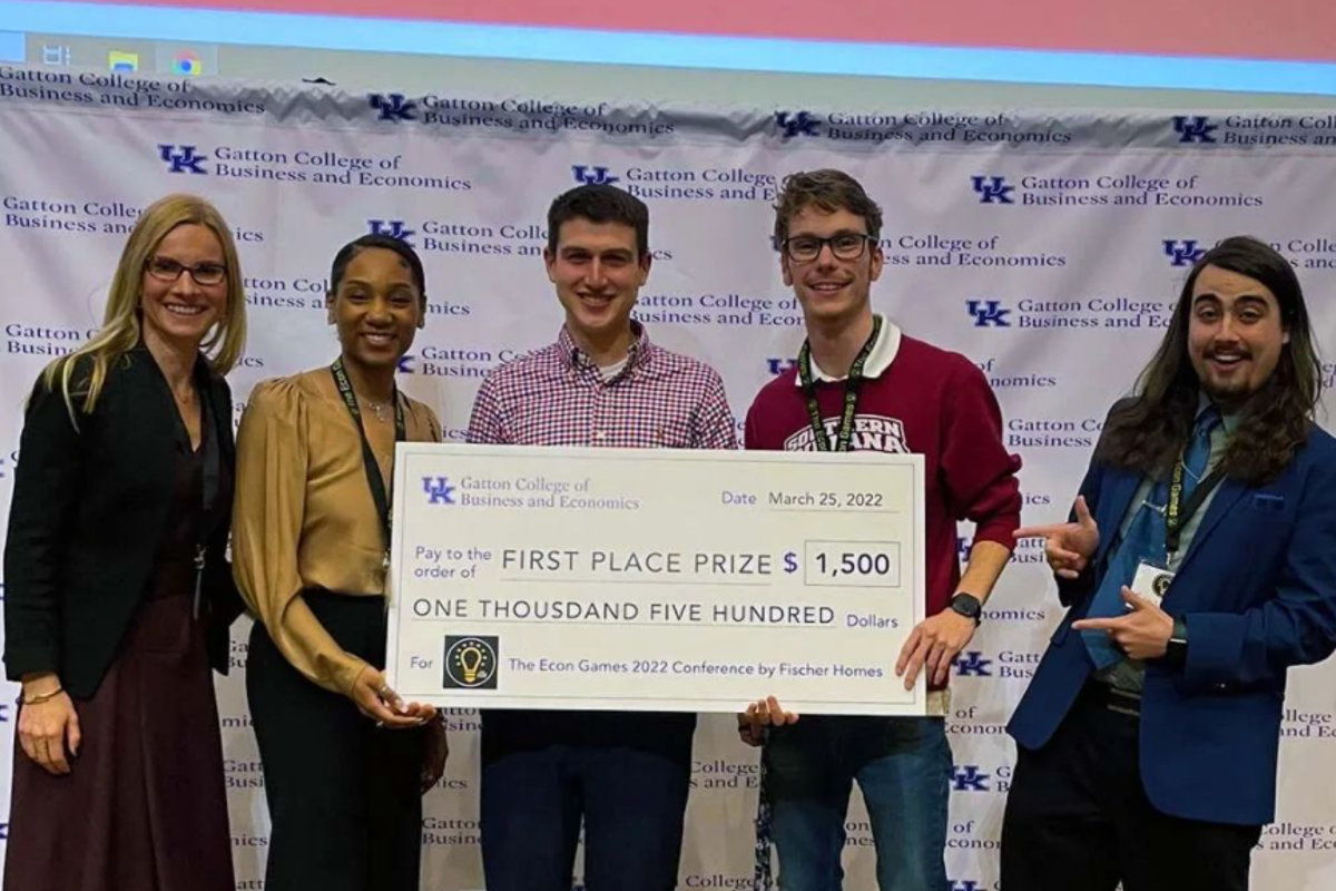 From left to right: Associate Professor of Economics Dr. Daria Sevastianova, Jailine McElroy, Parker Collignon, Elijah Toavs and Cole Stephenson