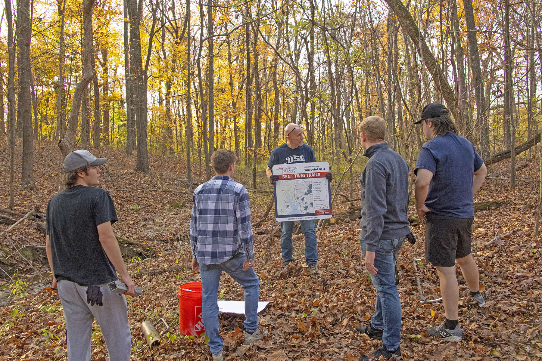Students help install directional signage on the Bent Twig Trails at the 1st Trail Clean Up and Week Wrangle. 