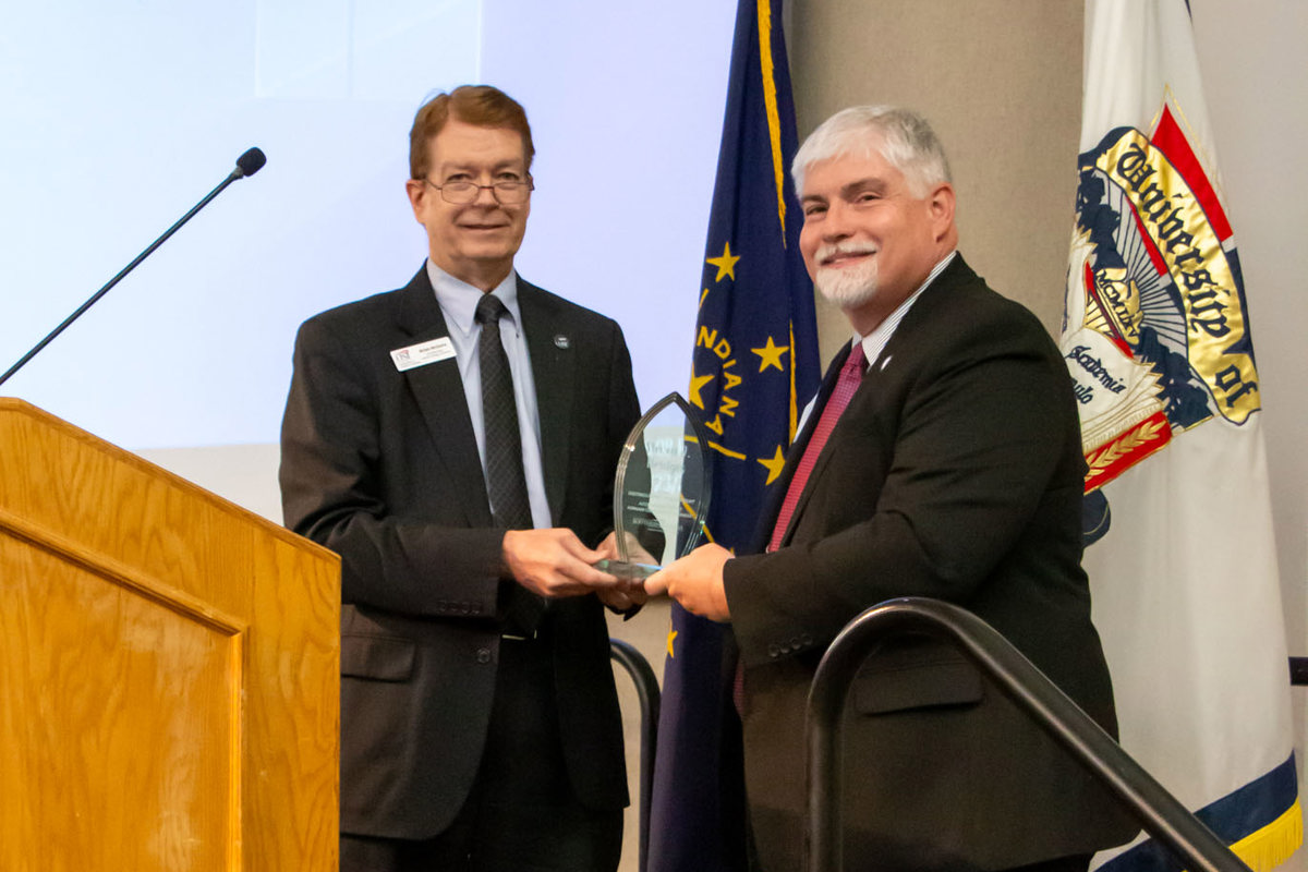 Steve Bridges ’89, M’95 named 2024 Distinguished Accountant Award recipient  