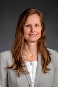 professional portrait of Dr. Urska Dobersek, psychology