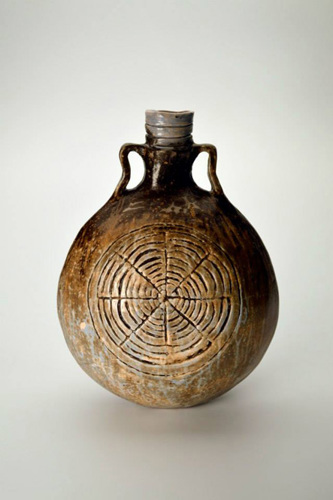 Jug, raku-fired clay, Hanna Arney