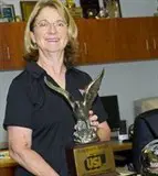 Lucy Schenk with trophy